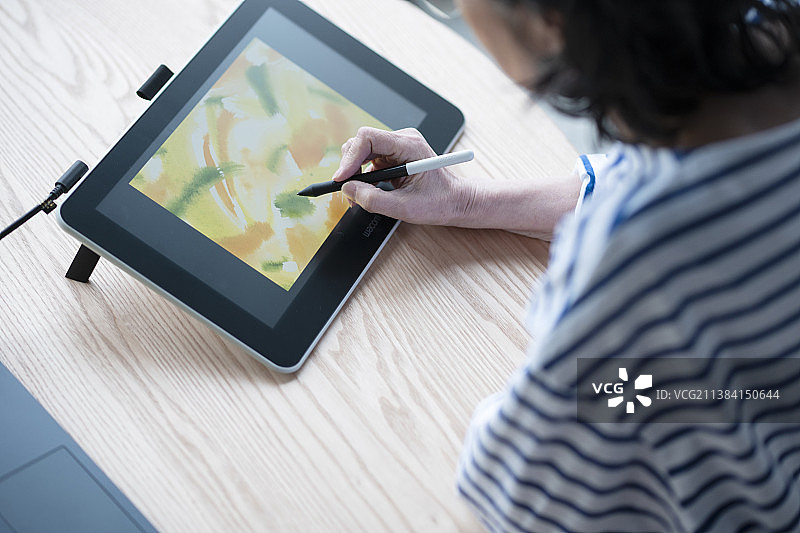 老年设计师图片素材