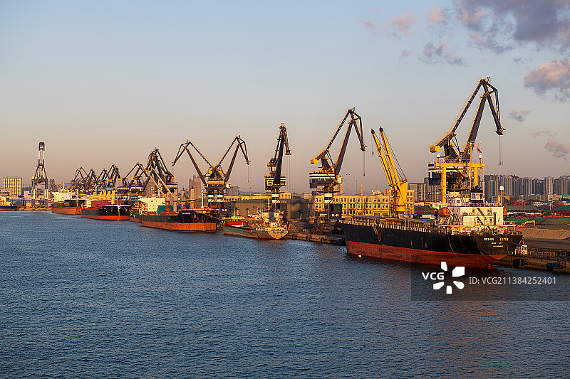 山东烟台港图片素材