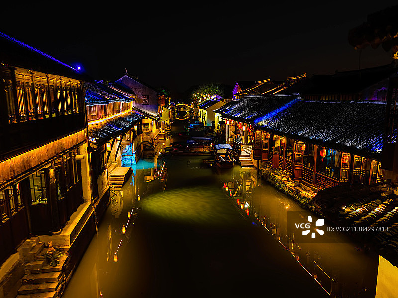 江南第一水乡周庄夜景图片素材