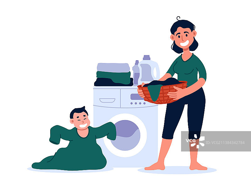 小男孩帮妈妈洗衣服图片素材