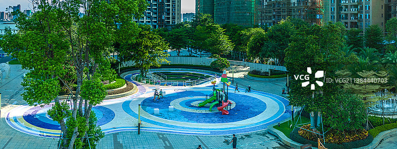 户外儿童乐园图片素材