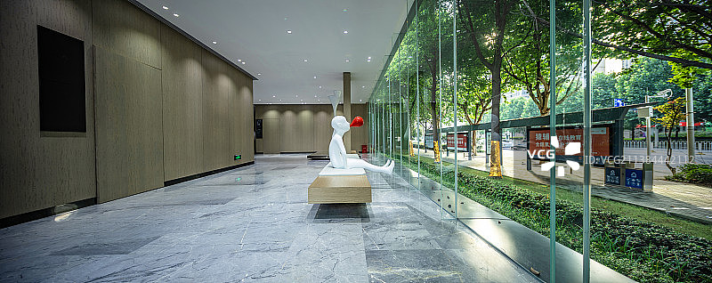 房地产售楼处大厅图片素材