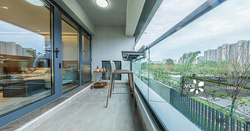 别墅样板间阳台图片素材