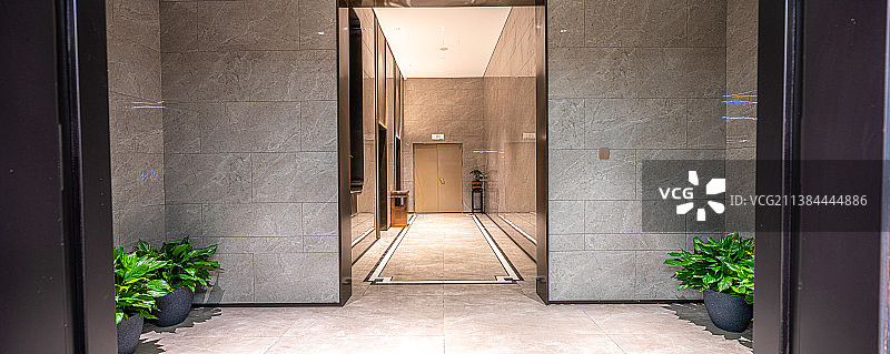 别墅入口处大厅图片素材