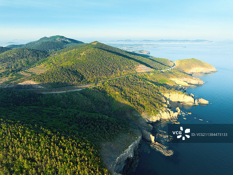 航拍海岸地形图片素材