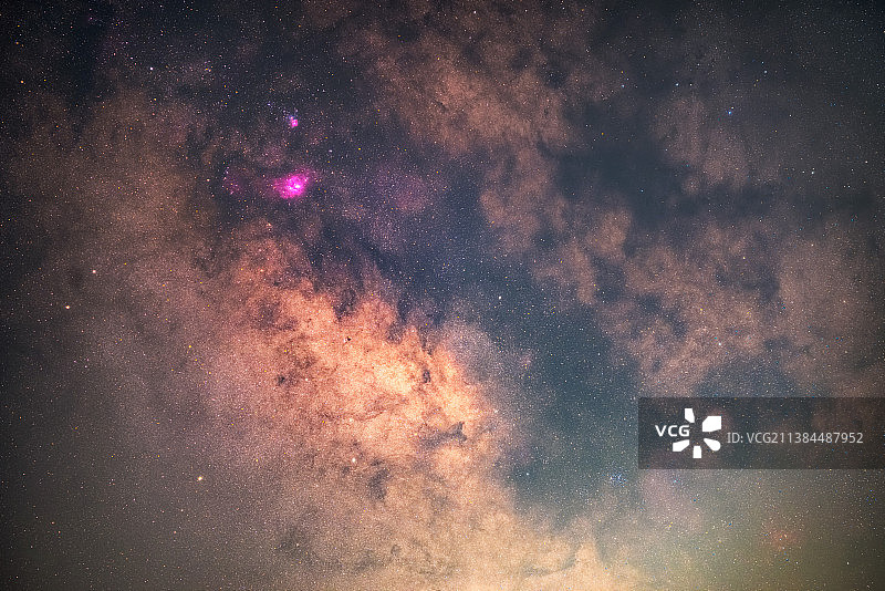 璀璨银心图片素材