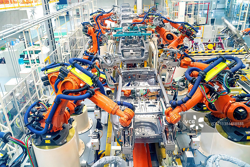 汽车制造厂焊接装配线图片素材