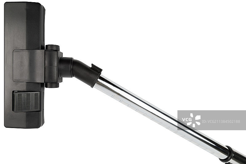 白色背景上的黑色真空吸尘器刷头，带银色管图片素材