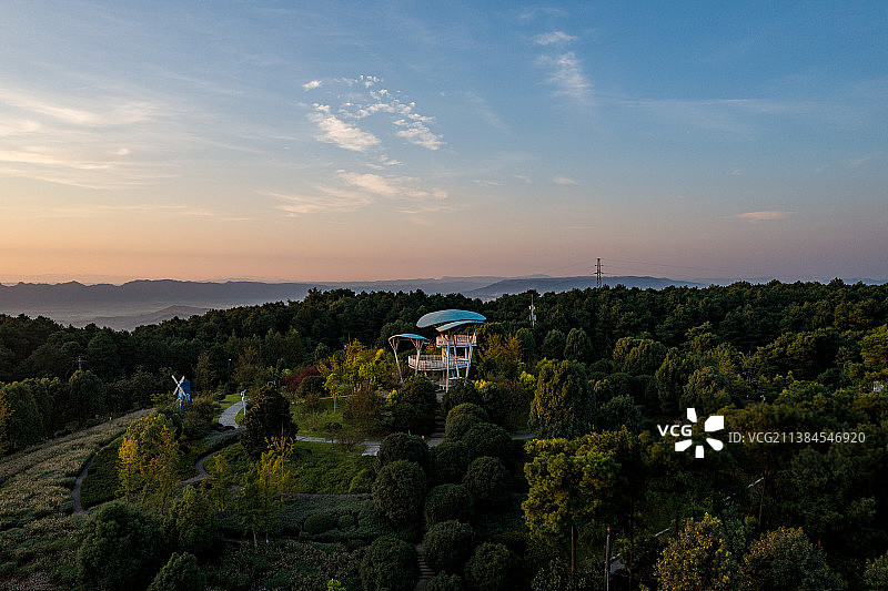 重庆江北铁山坪花田觅香图片素材