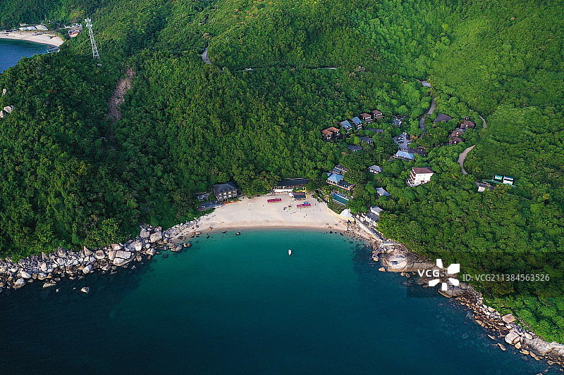 广东省深圳市大鹏新区南澳柚柑湾鹅公湾夕阳航拍图片素材