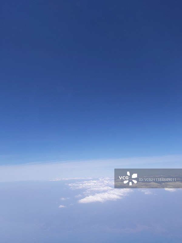 空中俯瞰云彩图片素材