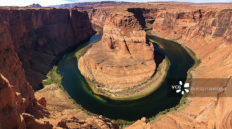 亚利桑那州佩吉市马蹄湾高角度景观图片素材