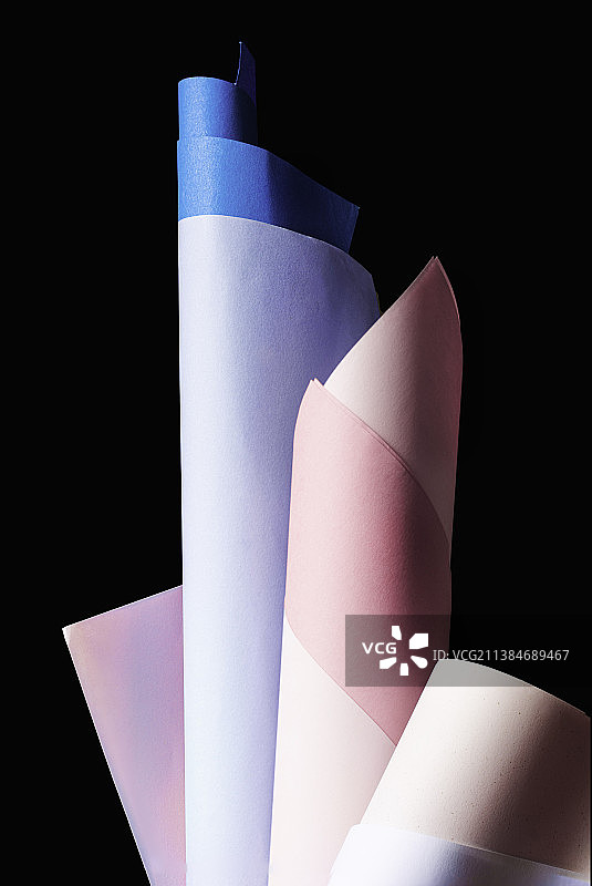 黑色背景下的纸张特写，西班牙圣克鲁斯-德特内里费图片素材