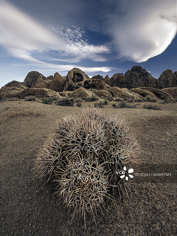 美国阿拉巴马山独眼巨人头骨拱门 II图片素材