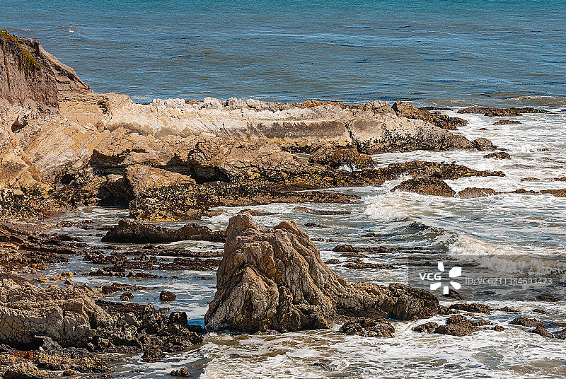 美国加利福尼亚州皮斯莫海滩的壮丽海景图片素材