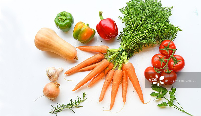 生蔬菜俯视图白色背景图片素材