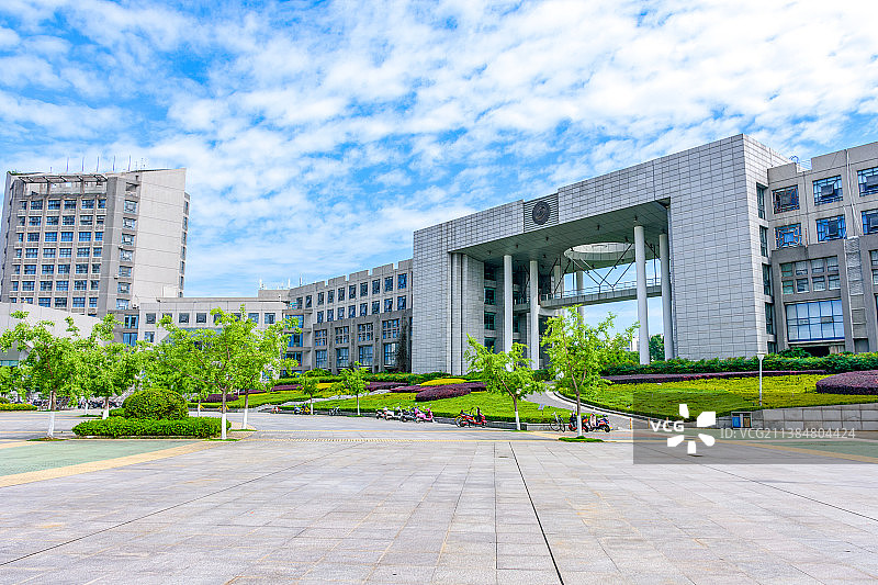 西南石油大学图书馆图片素材