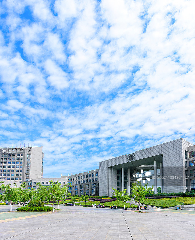 西南石油大学图书馆图片素材