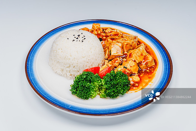 麻婆豆腐盖饭图片素材