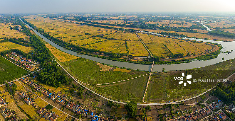 金色的田野图片素材
