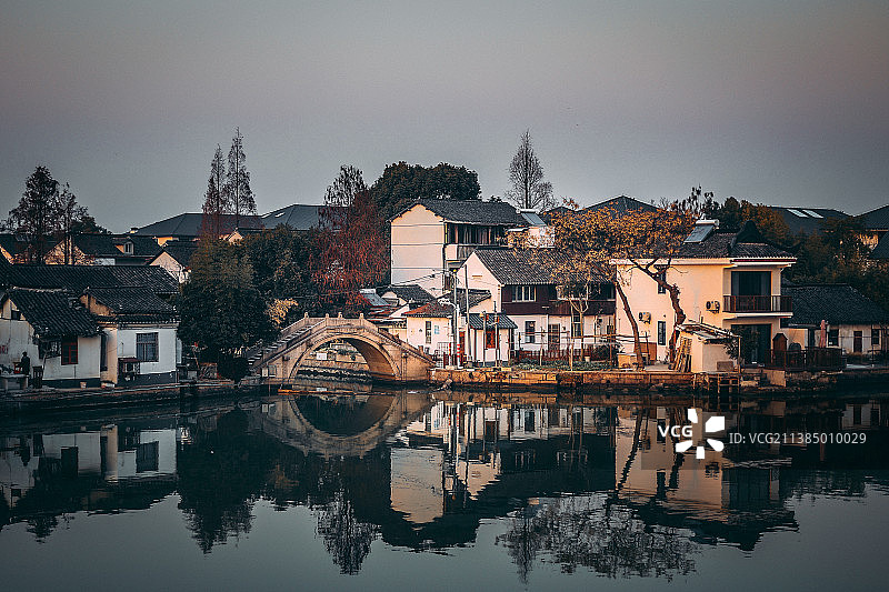 朱家角古镇一角图片素材