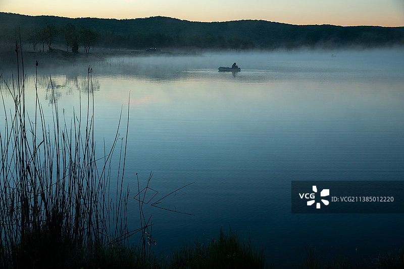 镜泊湖的早晨图片素材