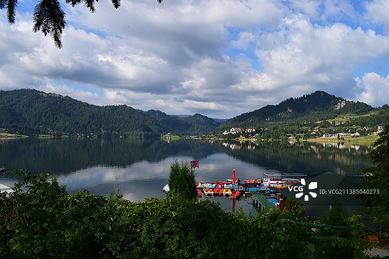 罗马尼亚湖光山色风光图片素材