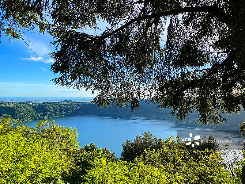 内米湖，湖泊的风景图片素材