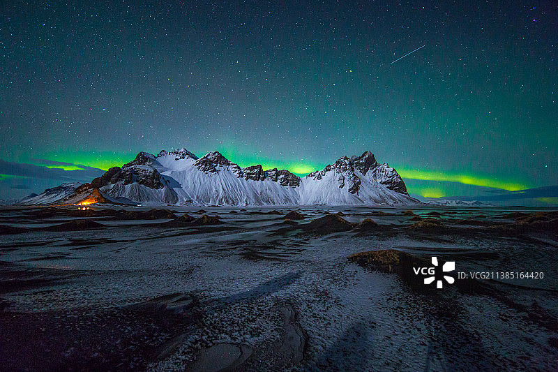 极光苍穹蝙蝠山图片素材