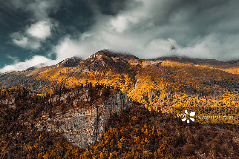 秋色|然乌湖图片素材