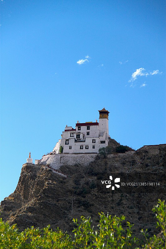 西藏第一座宫殿，雍布拉康图片素材