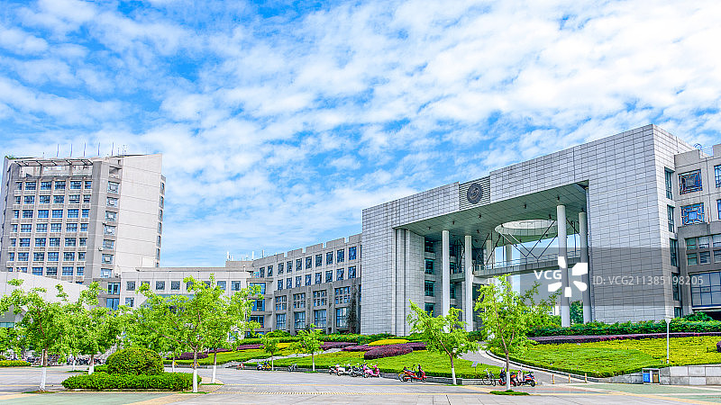 西南石油大学图书馆图片素材