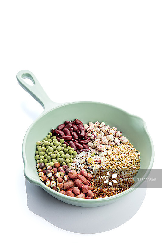 锅里的五谷杂粮图片素材