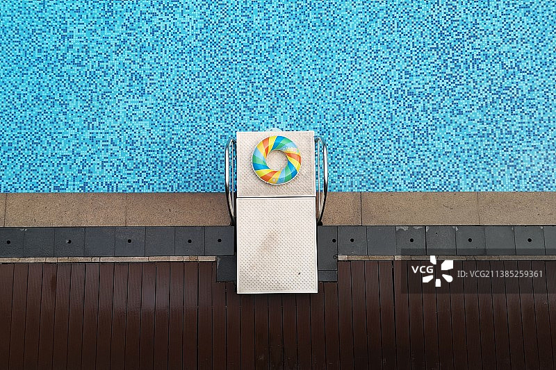 游泳圈图片素材