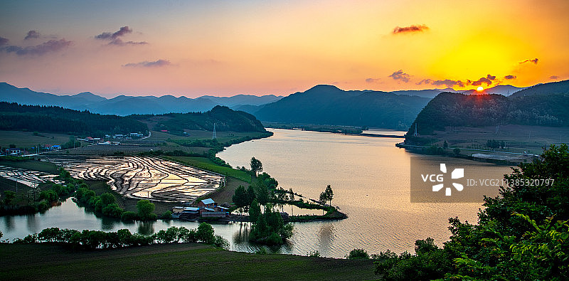 日出米仓沟图片素材