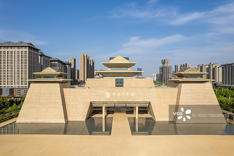 航拍中国河南开封博物馆夏季风光图片素材