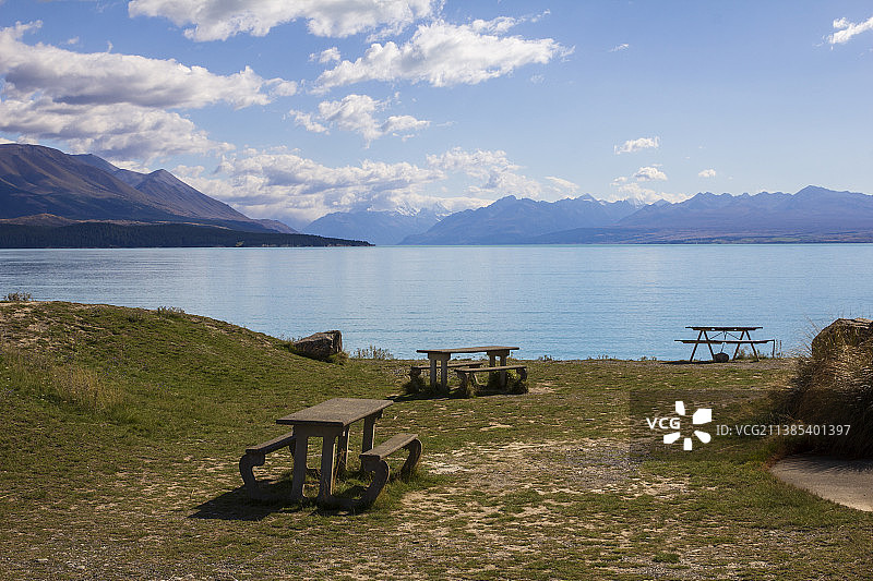 秋季的新西兰南岛普卡基湖风光图片素材
