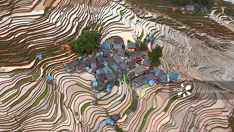 古朴的加榜梯田图片素材