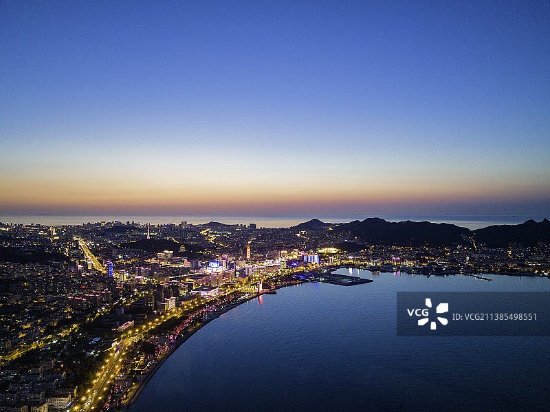 威海城市夜景图片素材