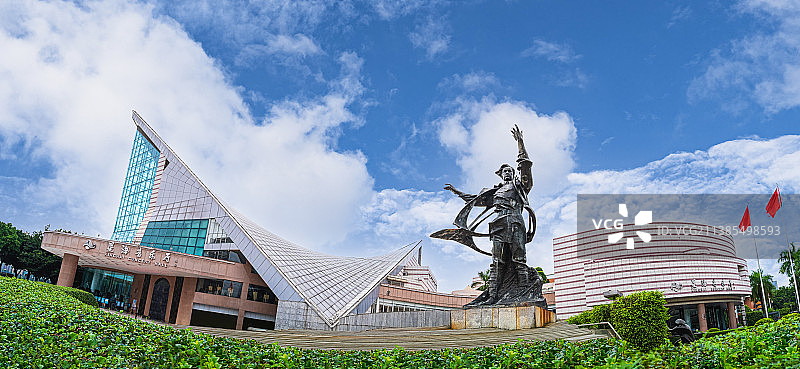 广东省广州二沙岛星海音乐厅建筑、艺术、文化、地标、雕塑、设计全景图片素材
