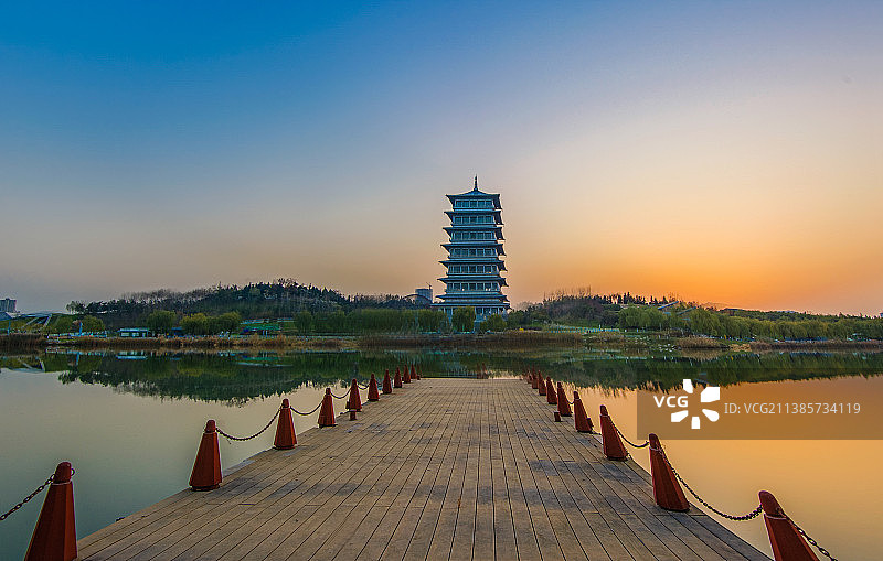 《长安塔》图片素材