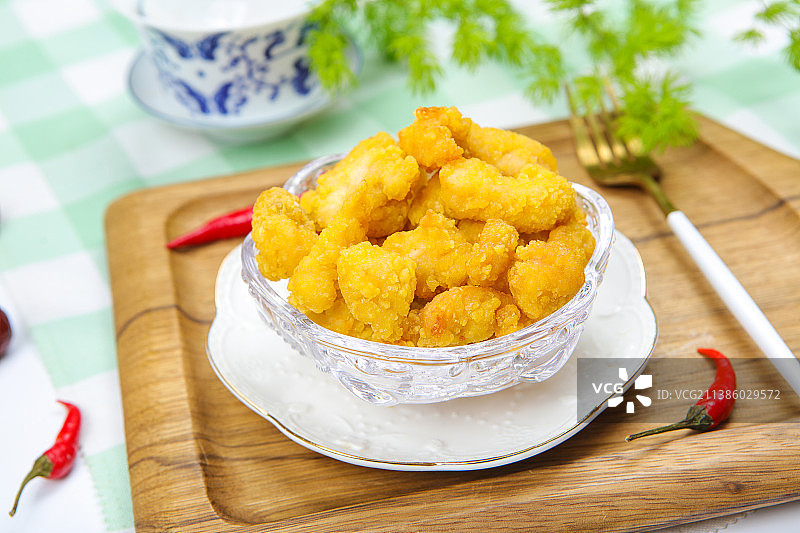 一盘盐酥鸡图片素材