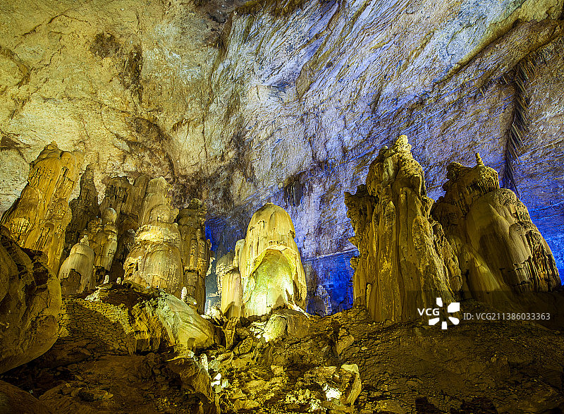 贵州毕节市织金县官寨苗族乡“织金洞世界地质公园”溶洞景观图片素材