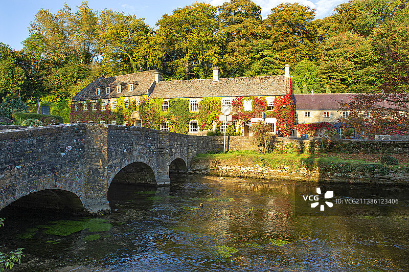 英国 ，切尔腾娜姆，浪漫之路风景。图片素材