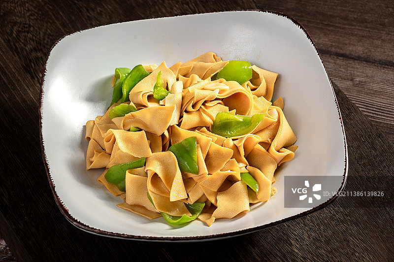 尖椒干豆腐图片素材