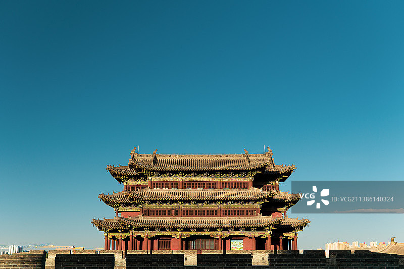 大同城墙上的古楼图片素材