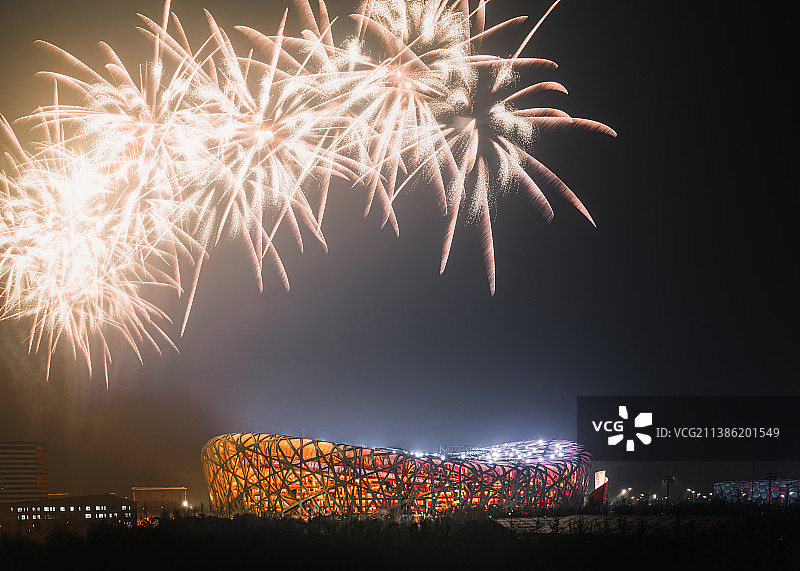 盛世中华-鸟巢烟花迎冬奥图片素材