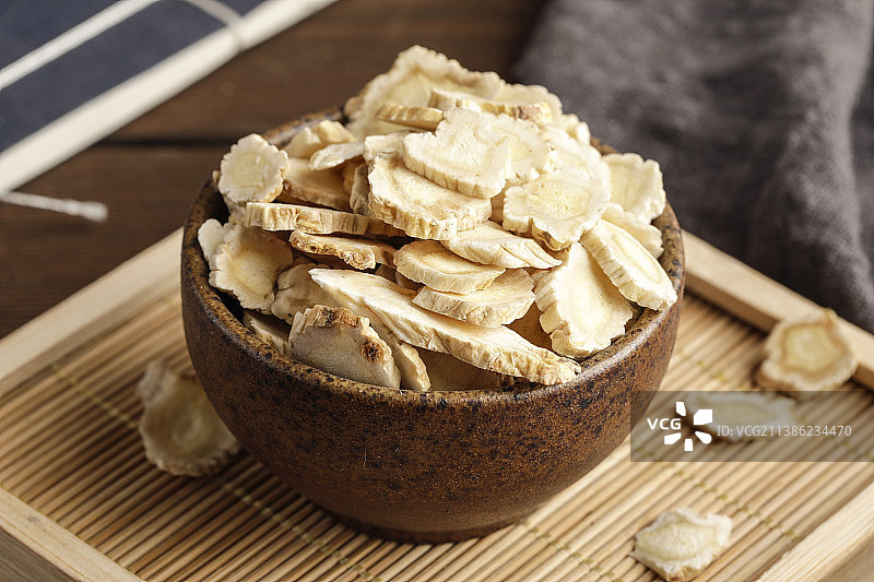 中华传统药材桔梗切片图片素材