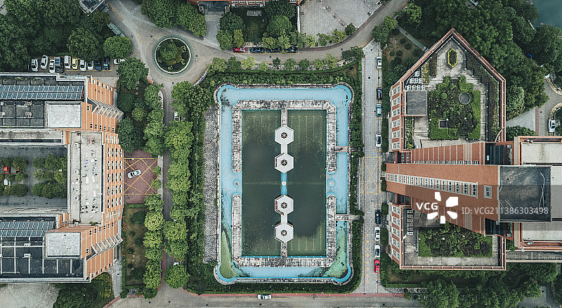 航拍台州·浙江省温岭中学·游泳池图片素材