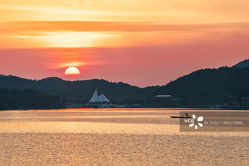 血色残阳图片素材